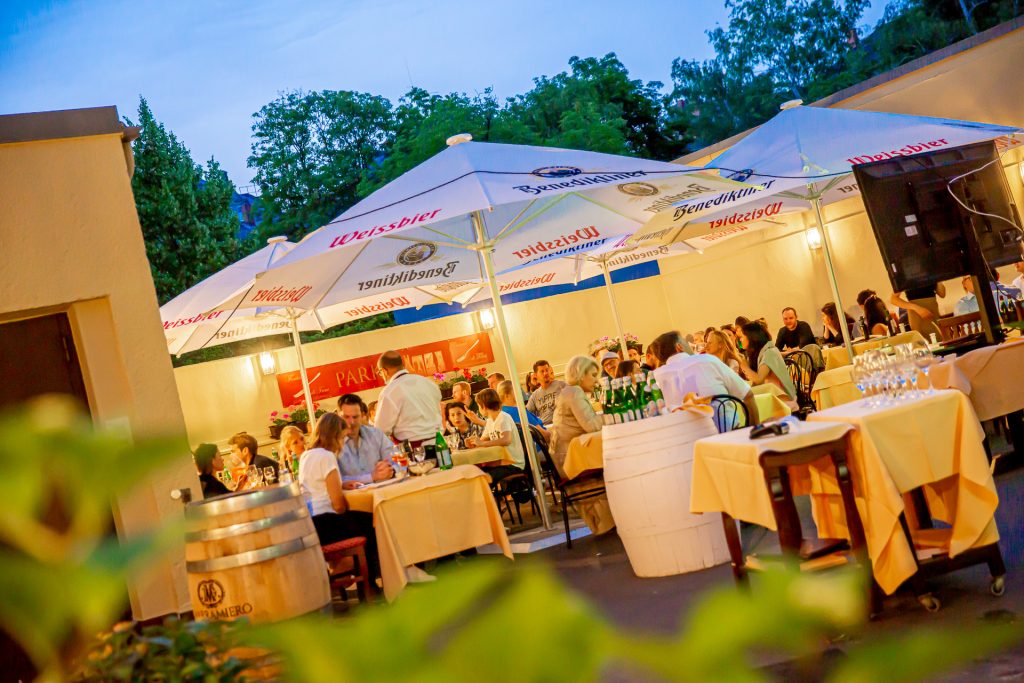 fontana-di-trevi-ihr-italienter-in-frankfurt